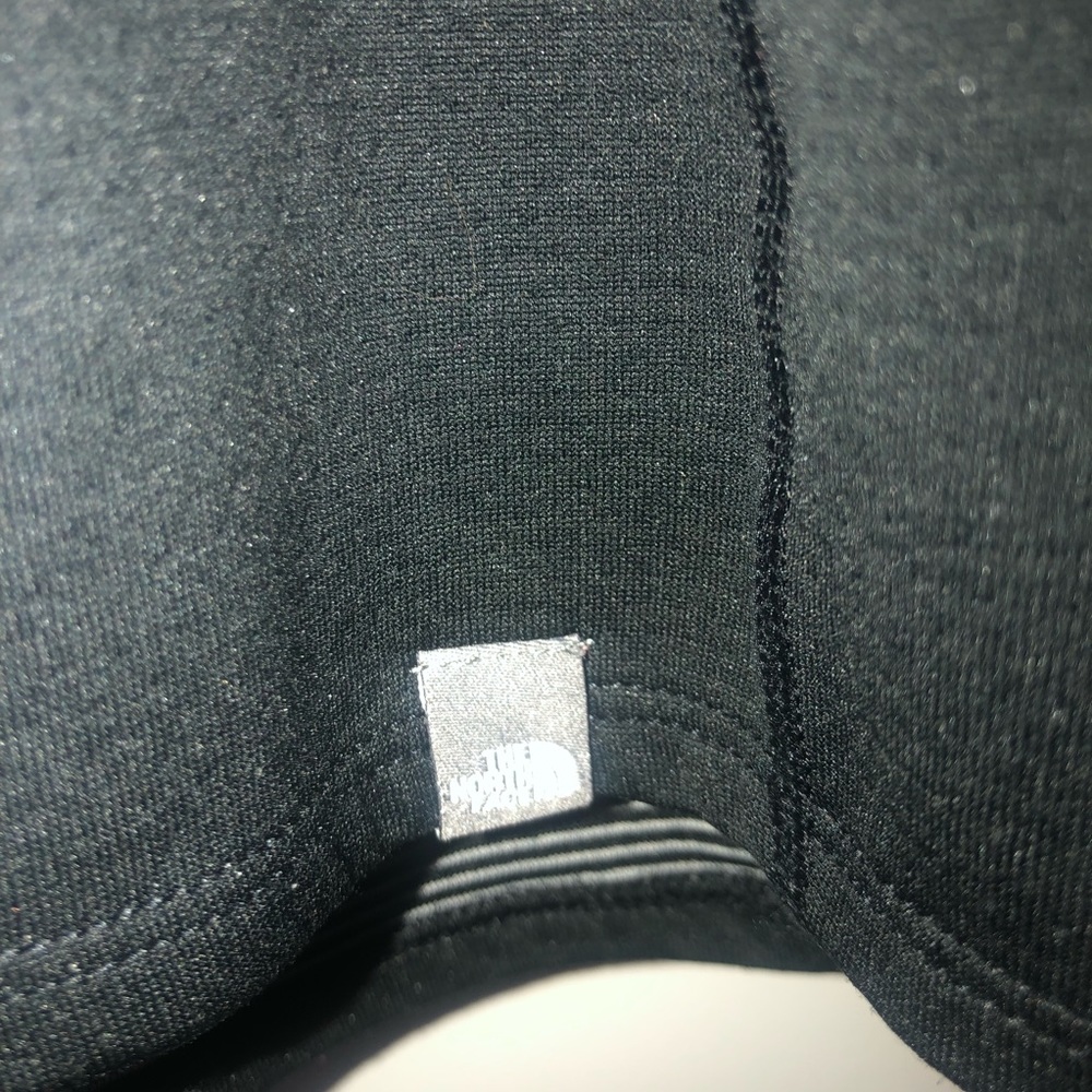 North Face Light Weight Pullover - image 3
